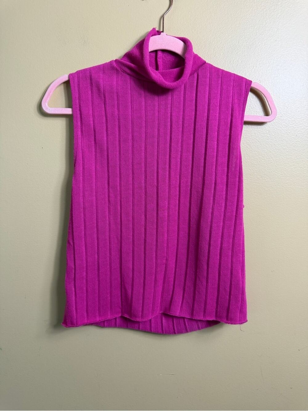 ZARA Pink Ribbed Sleeveless Turtleneck Knit Top - Size Small